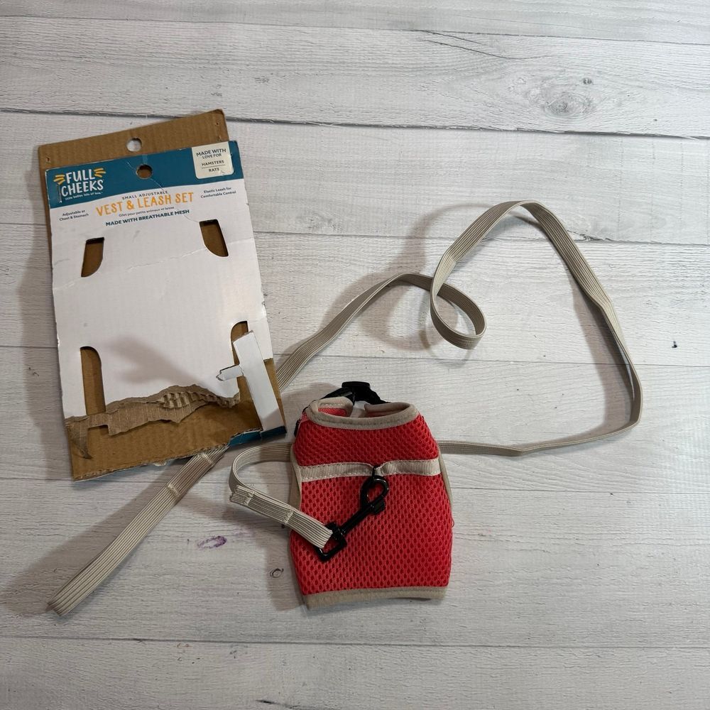 Full Cheeks small animal‎ hamster harness leash